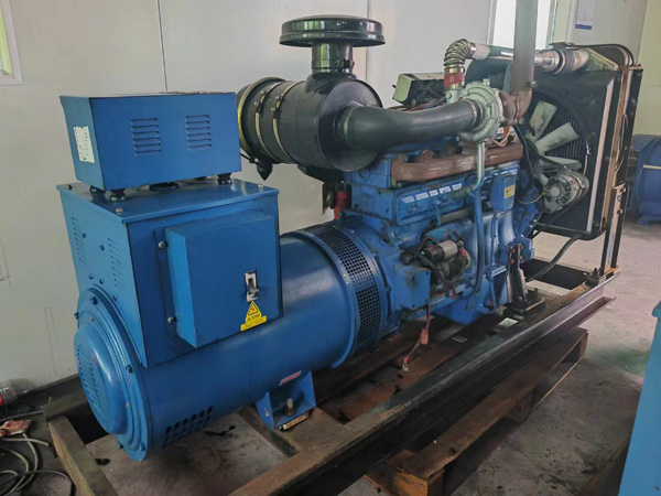 潜江100kW柴油发电机组使用多级机油有哪些优缺点？